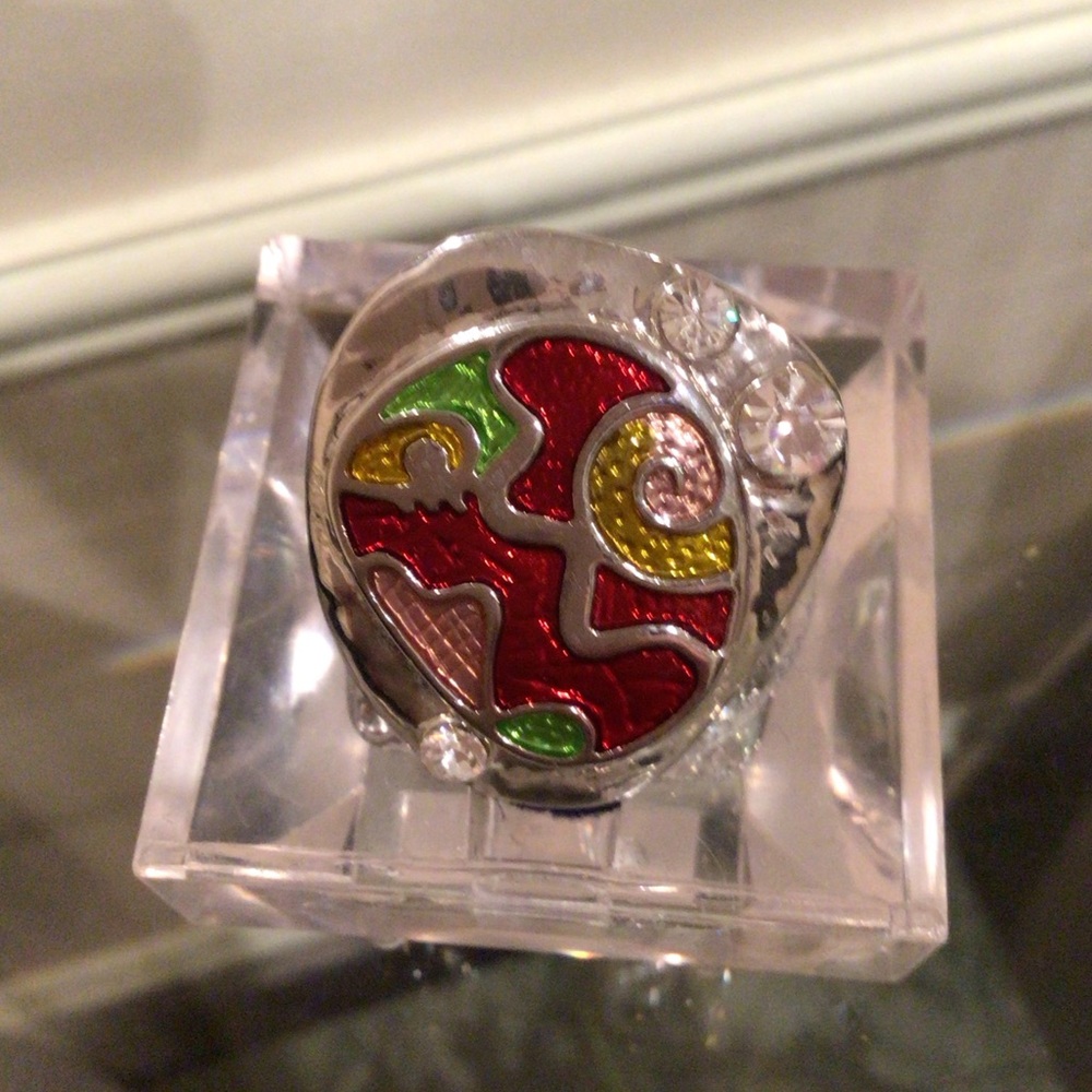 🛍2 for $30🛍NWOT silver coloured with multicolour statement ring - Picture 2 of 3